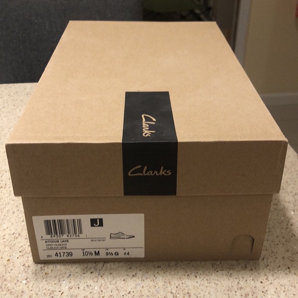 Clarks Atticus Lace - Grey Nubuck - Picture 6 of 6